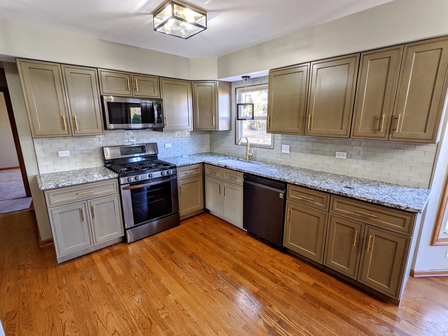 1904 Slippery Rock Road Naperville, IL 60565 - Photo 6 of 49