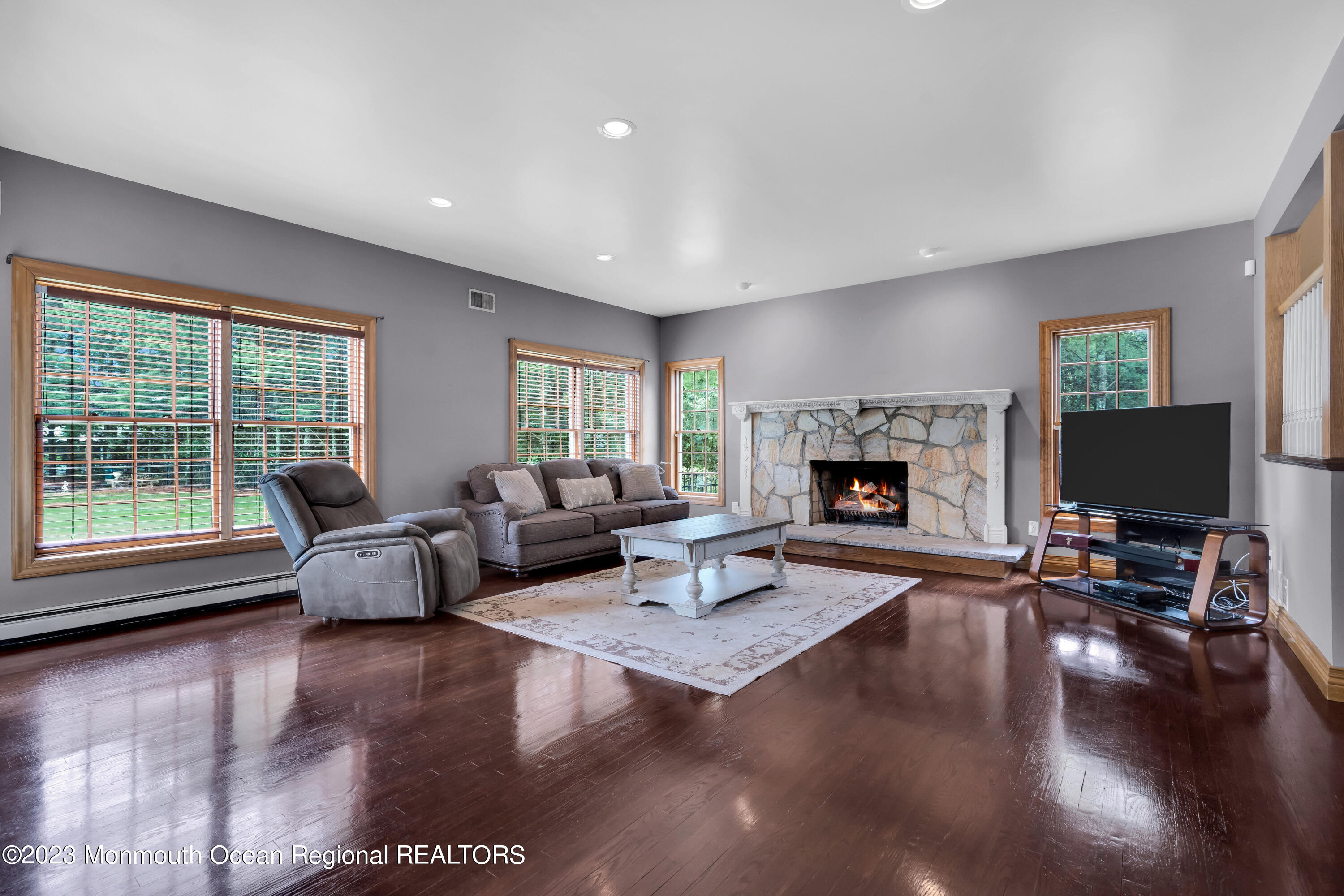 11 Hummingbird Way Jackson, NJ 08527 - Photo 21 of 69 044_dsc04481-1