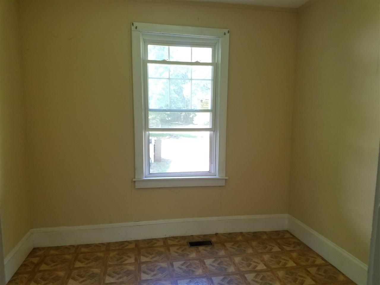 54 Leonard Road Dummerston, VT 05301 - Photo 7 of 24 Gallery Image 7