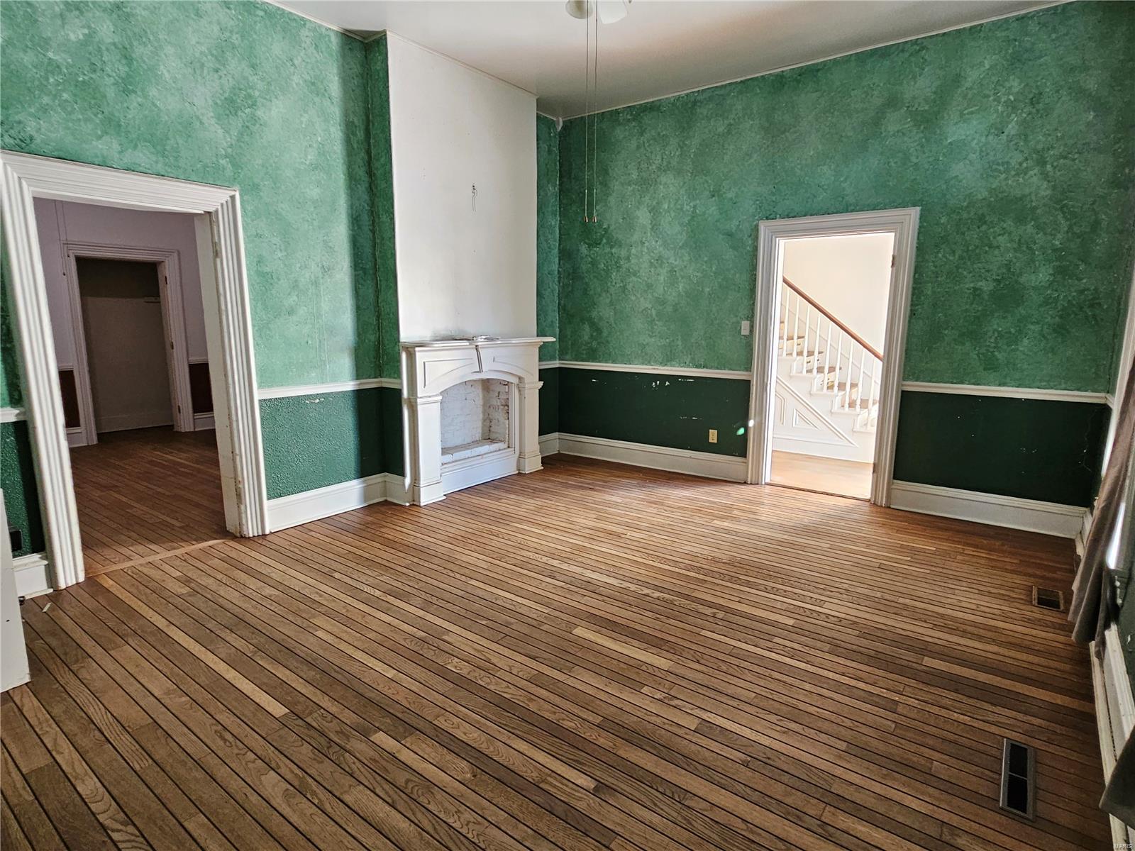 237 North Clinton Street Collinsville, IL 62234 - Photo 23 of 27