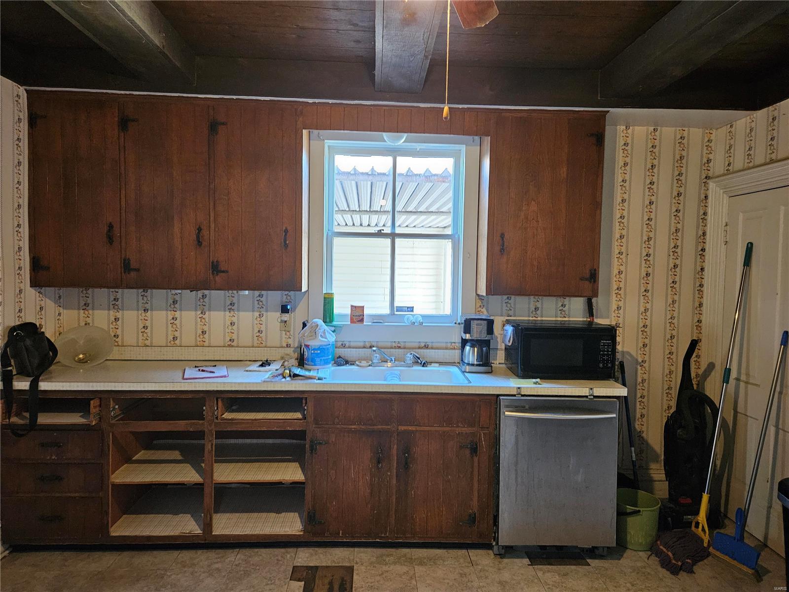 237 North Clinton Street Collinsville, IL 62234 - Photo 26 of 27