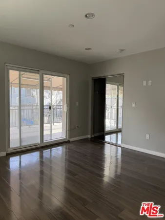 $1,549,000 | 1611 Winona Boulevard, Los Angeles, CA 90027