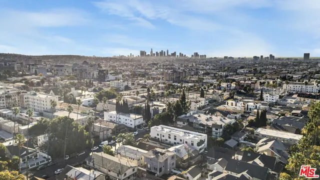 $1,650,000 | 1611 Winona Boulevard, Los Angeles, CA 90027