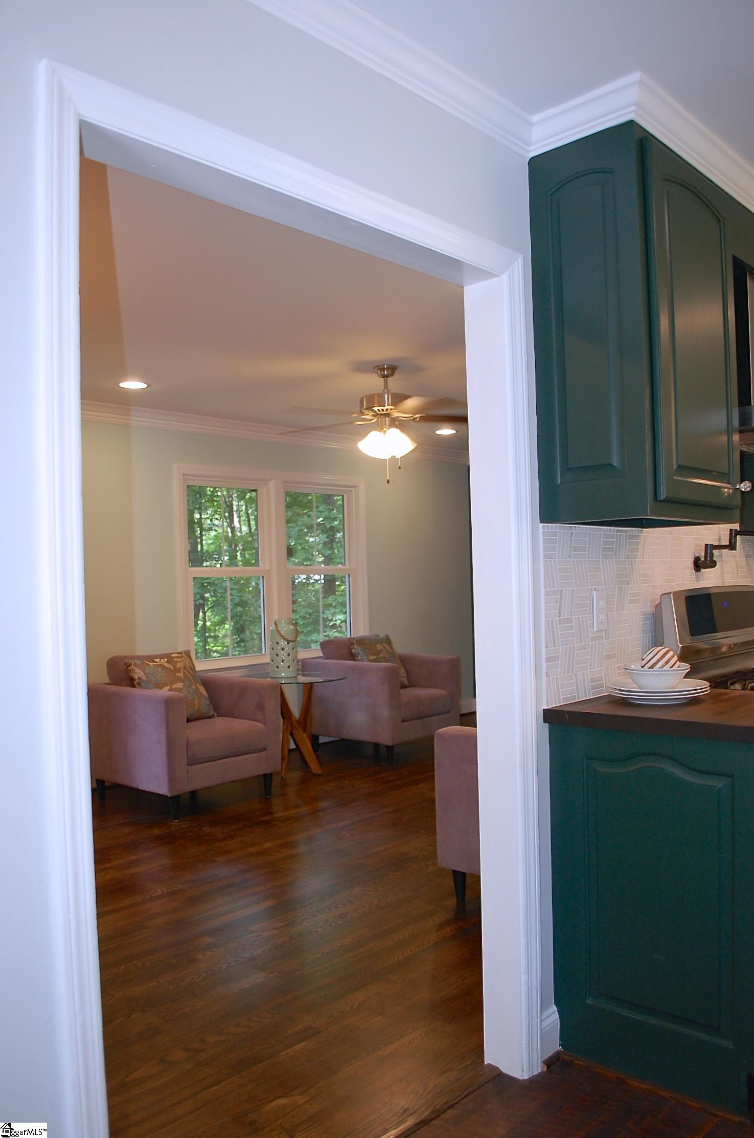 34 Nottingham Road Greenville, SC 29607 - Photo 8 of 36