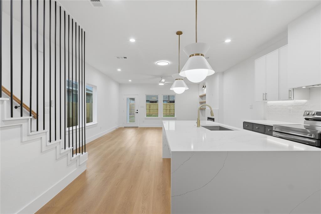 3193 Stag Road Dallas, TX 75241 - Photo 6 of 40