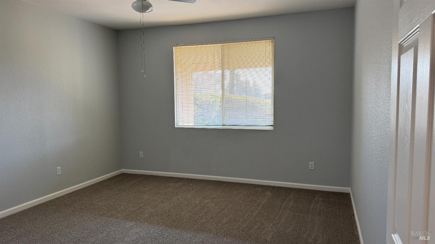 364 Whistling Straits Way Rio Vista, CA 94571 - Photo 13 of 28 Primary bedroom