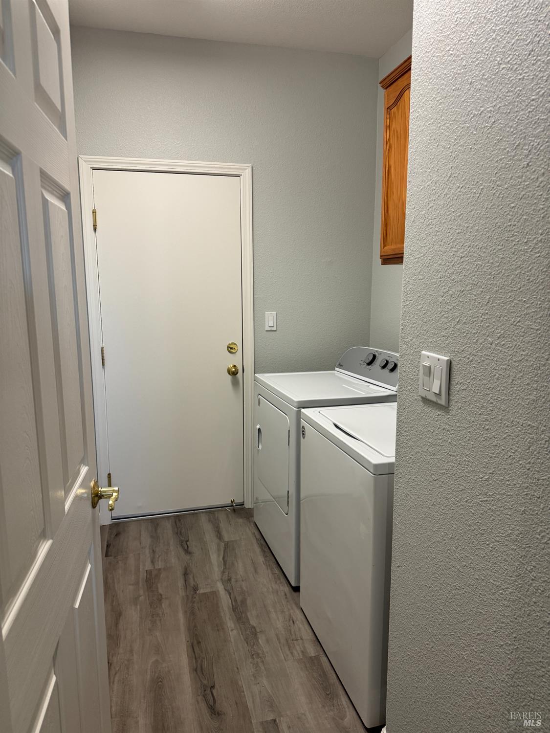364 Whistling Straits Way Rio Vista, CA 94571 - Photo 25 of 28 Laundry room with access door to garage.