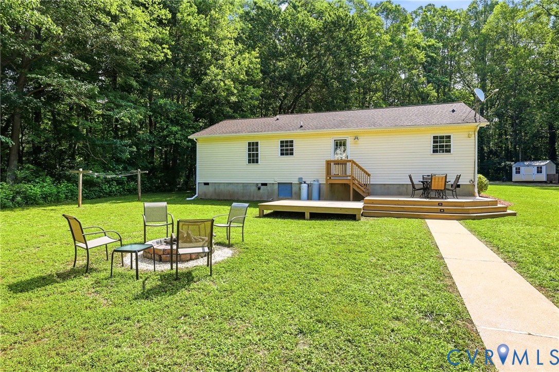 1375 Gills Road Powhatan, VA 23139 - Photo 9 of 48