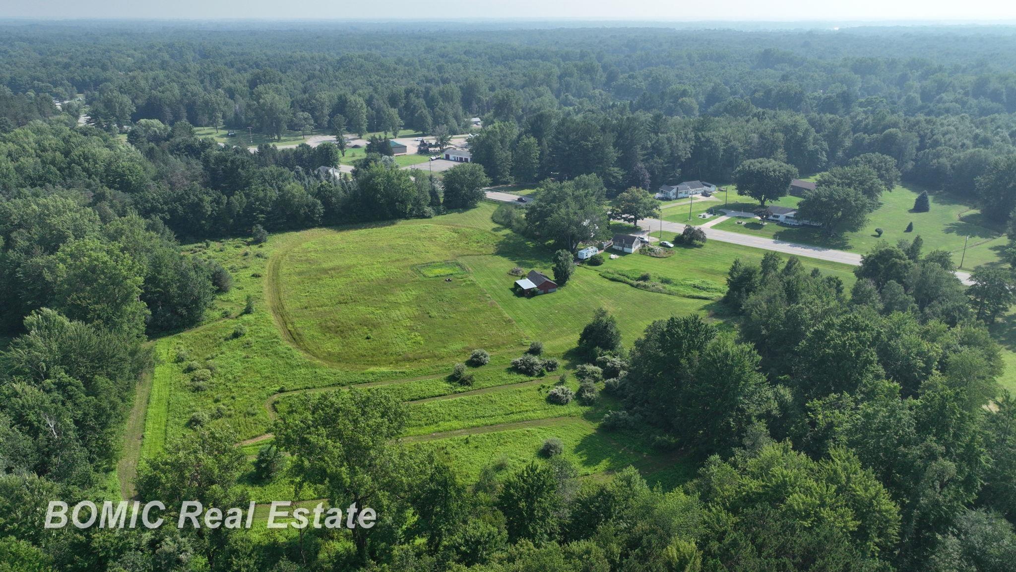 6685 State Road Millington, MI 48746 - Photo 23 of 34 50182019-73c2594e-17ff-4c42-a1ef-3c42a1e1da64.JPG