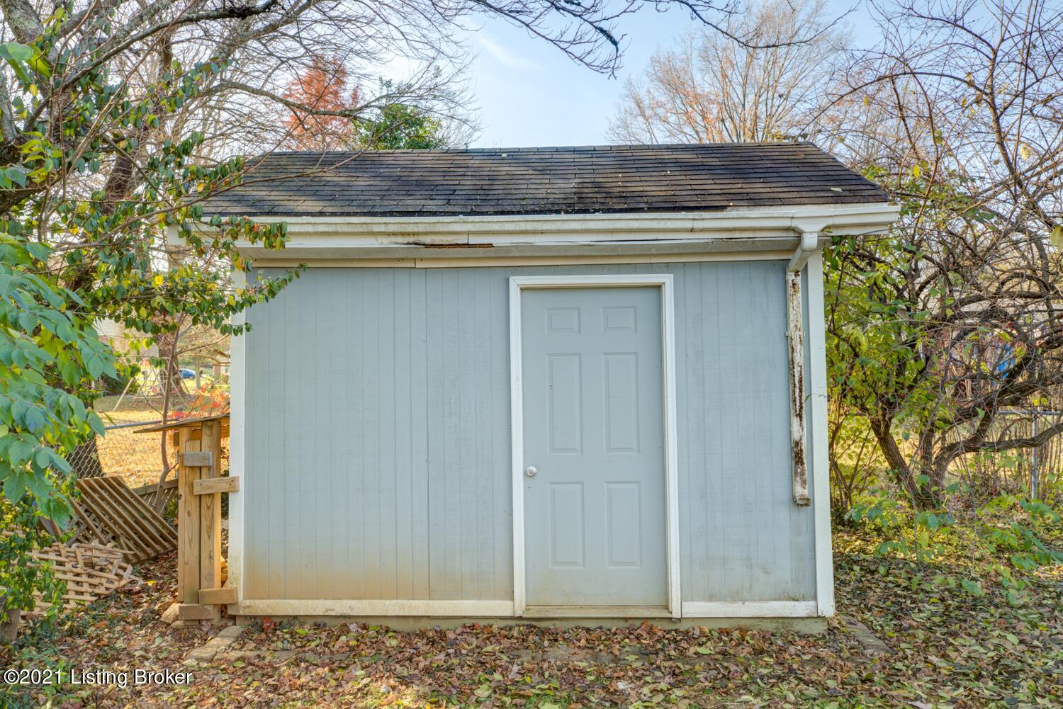 6512 Hollow Tree Road Louisville, KY 40228 - Photo 49 of 49 GSP-6512_Hollow_Tree_Rd-47