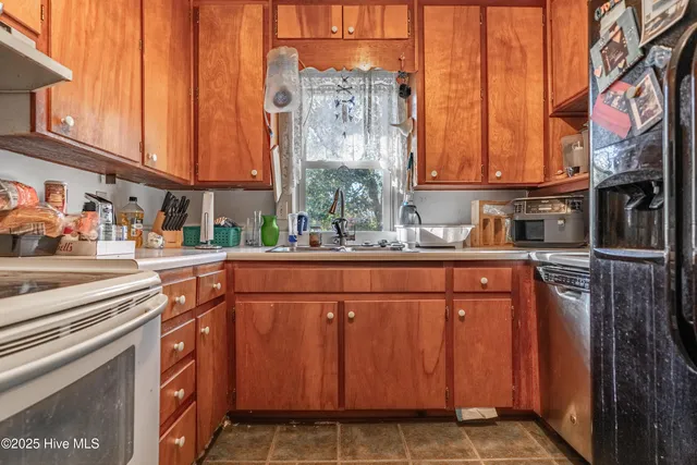 $143,500 | 402 East 2nd Avenue, Chadbourn, NC 28431