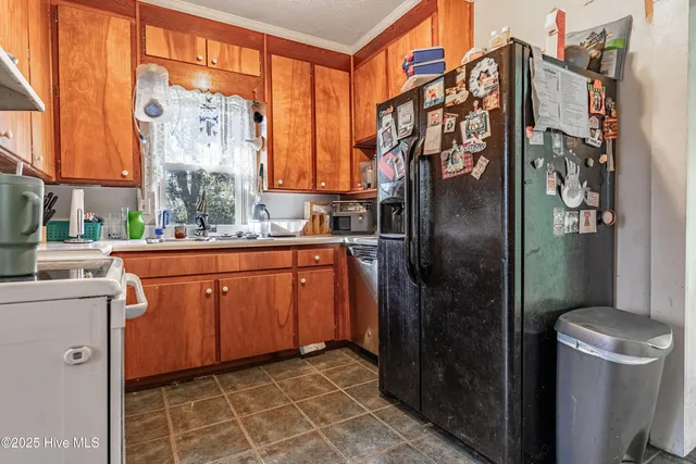 $143,500 | 402 East 2nd Avenue, Chadbourn, NC 28431