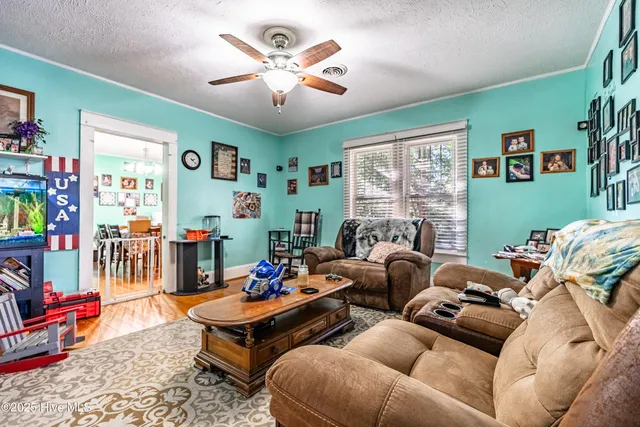 $143,500 | 402 East 2nd Avenue, Chadbourn, NC 28431