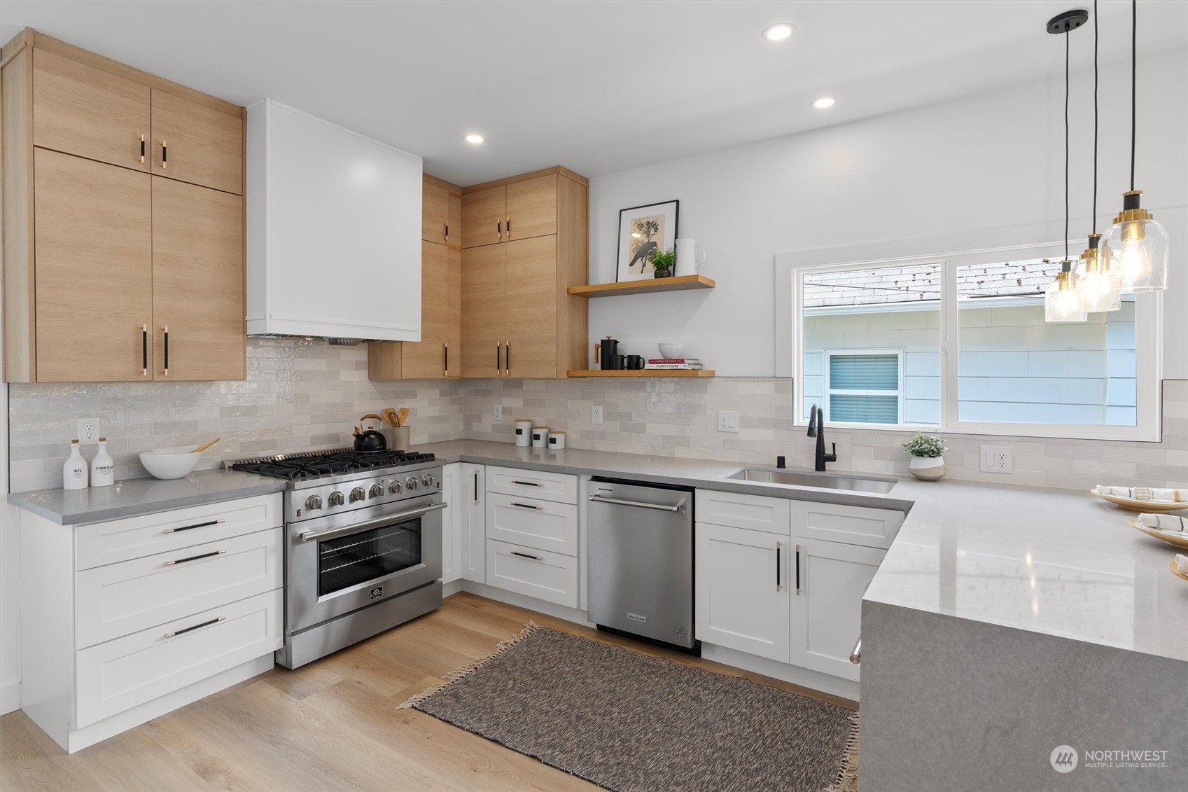 2204 North 38th Street Seattle, WA 98103 - Photo 15 of 40