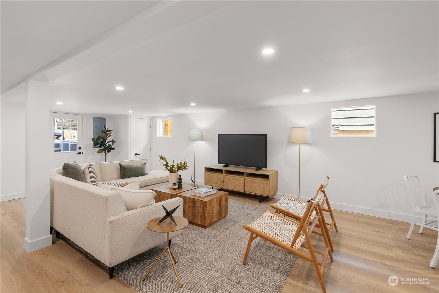 2204 North 38th Street Seattle, WA 98103 - Photo 34 of 40