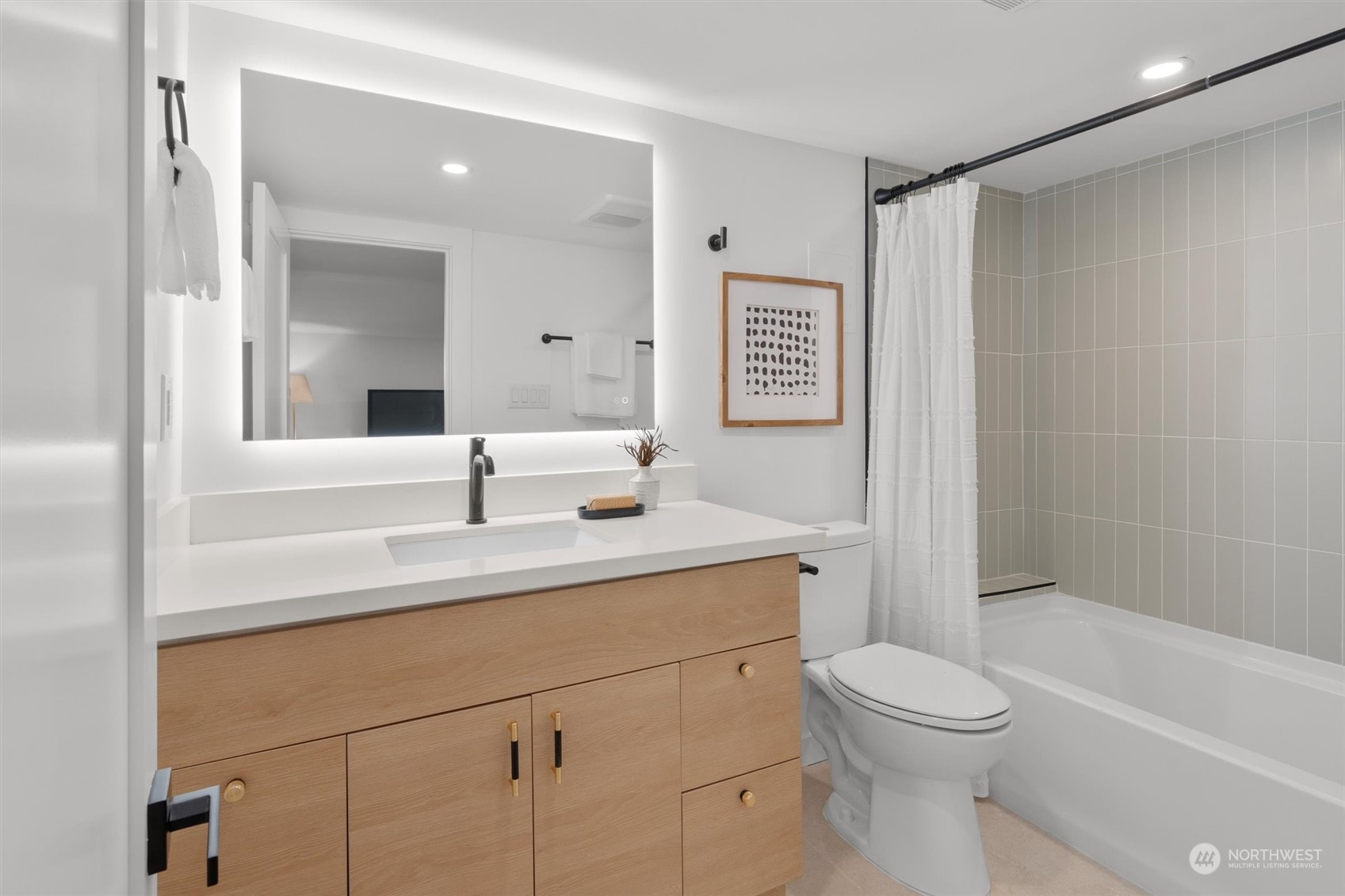 2204 North 38th Street Seattle, WA 98103 - Photo 36 of 40