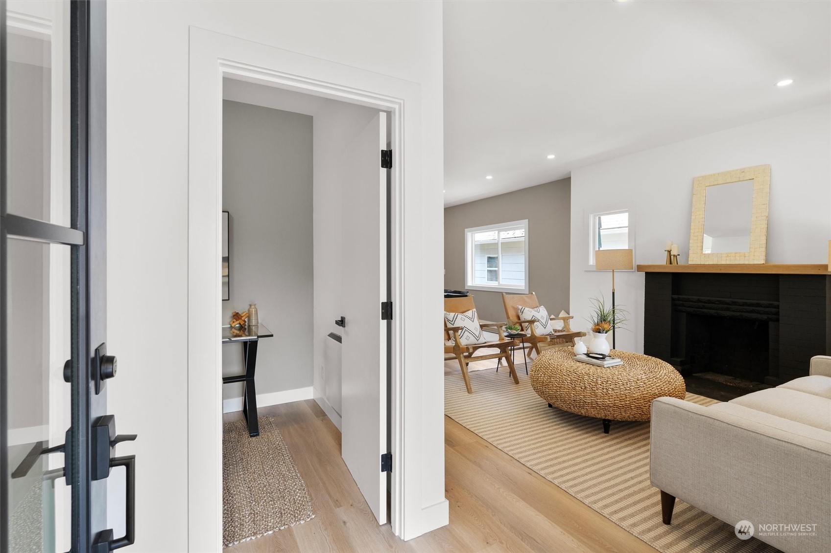 2204 North 38th Street Seattle, WA 98103 - Photo 6 of 40