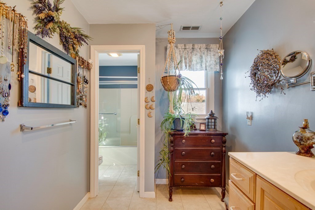107 George Hill Road Grafton, MA 01519 - Photo 20 of 25