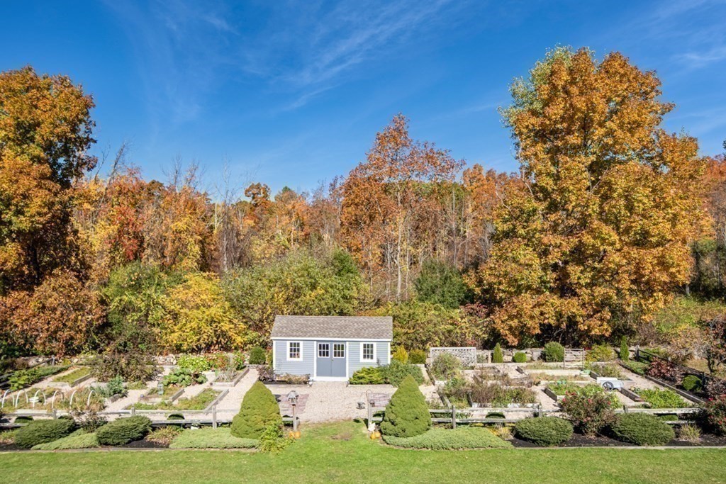 107 George Hill Road Grafton, MA 01519 - Photo 3 of 25
