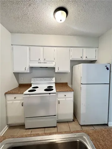 $1,100 | 120-123 Sandra Del Mar Drive, Mandeville, LA 70448