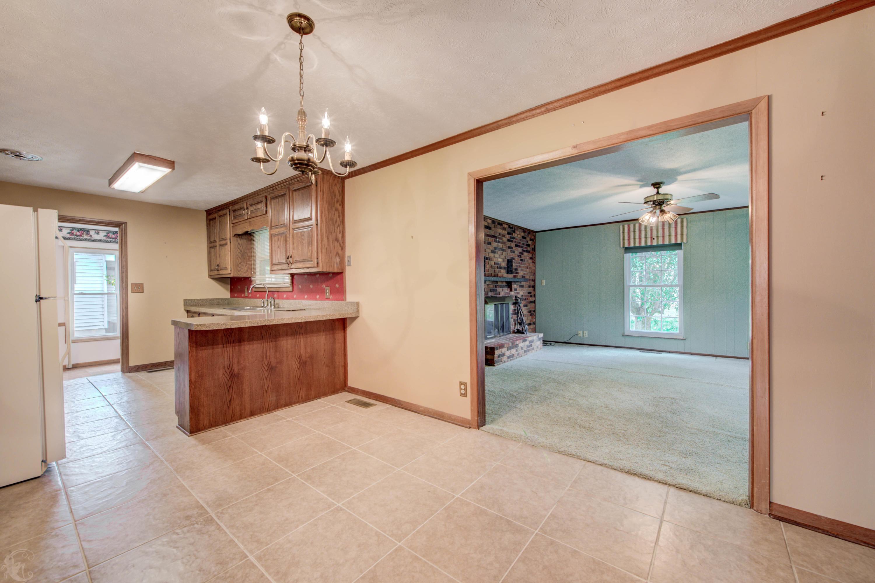 126 West Lincoln Road Oak Ridge, TN 37830 - Photo 5 of 30 5