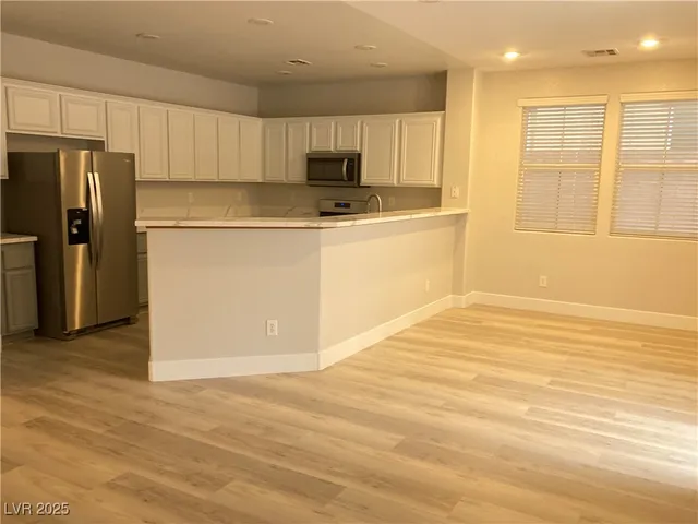 $2,575 | 9068 West Palomino Park Court, Las Vegas, NV 89178