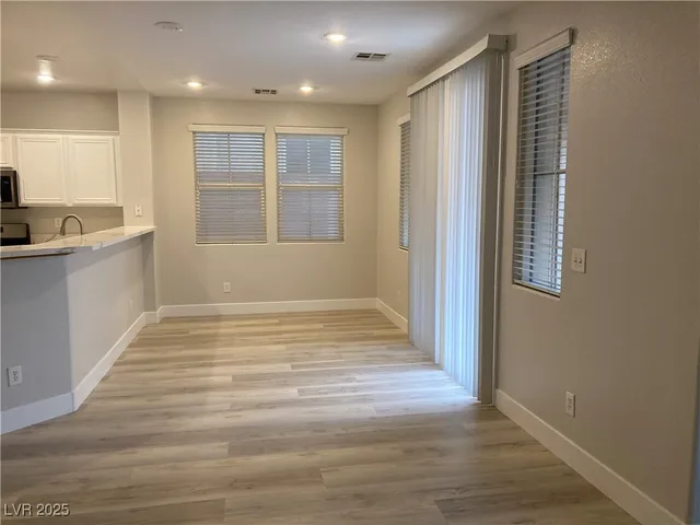 $2,575 | 9068 West Palomino Park Court, Las Vegas, NV 89178