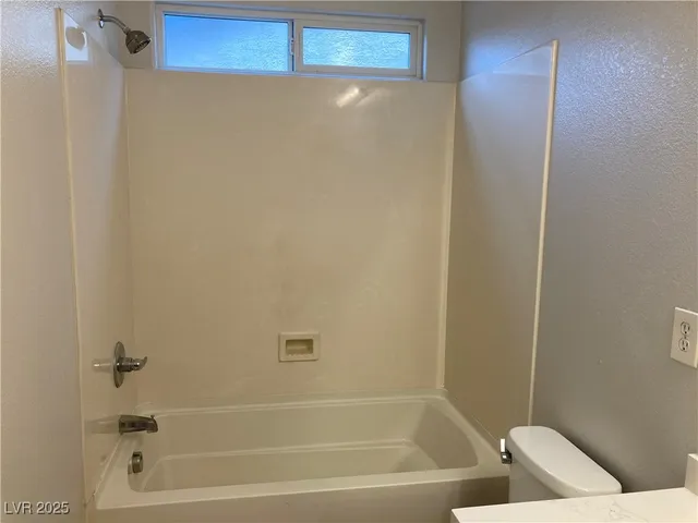 $2,575 | 9068 West Palomino Park Court, Las Vegas, NV 89178