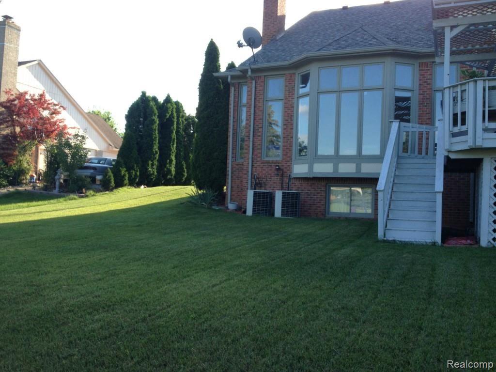 6150 Country Ridge Drive Troy, MI 48098 - Photo 26 of 35 country ridge drive 051.jpg
