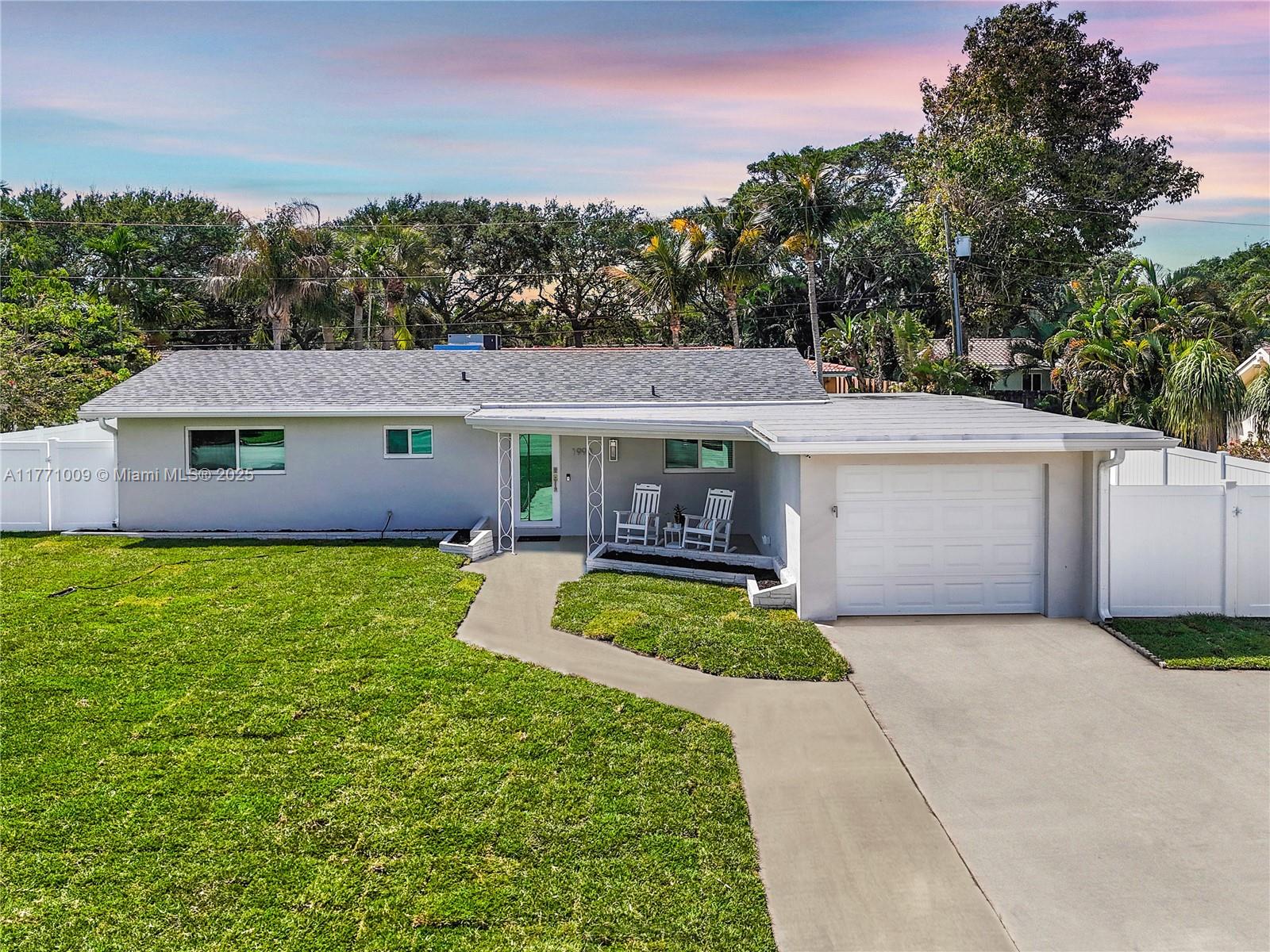 1990 Northeast 35th Street Lighthouse Point, FL 33064 - Photo 1 of 36 Gallery Image 1