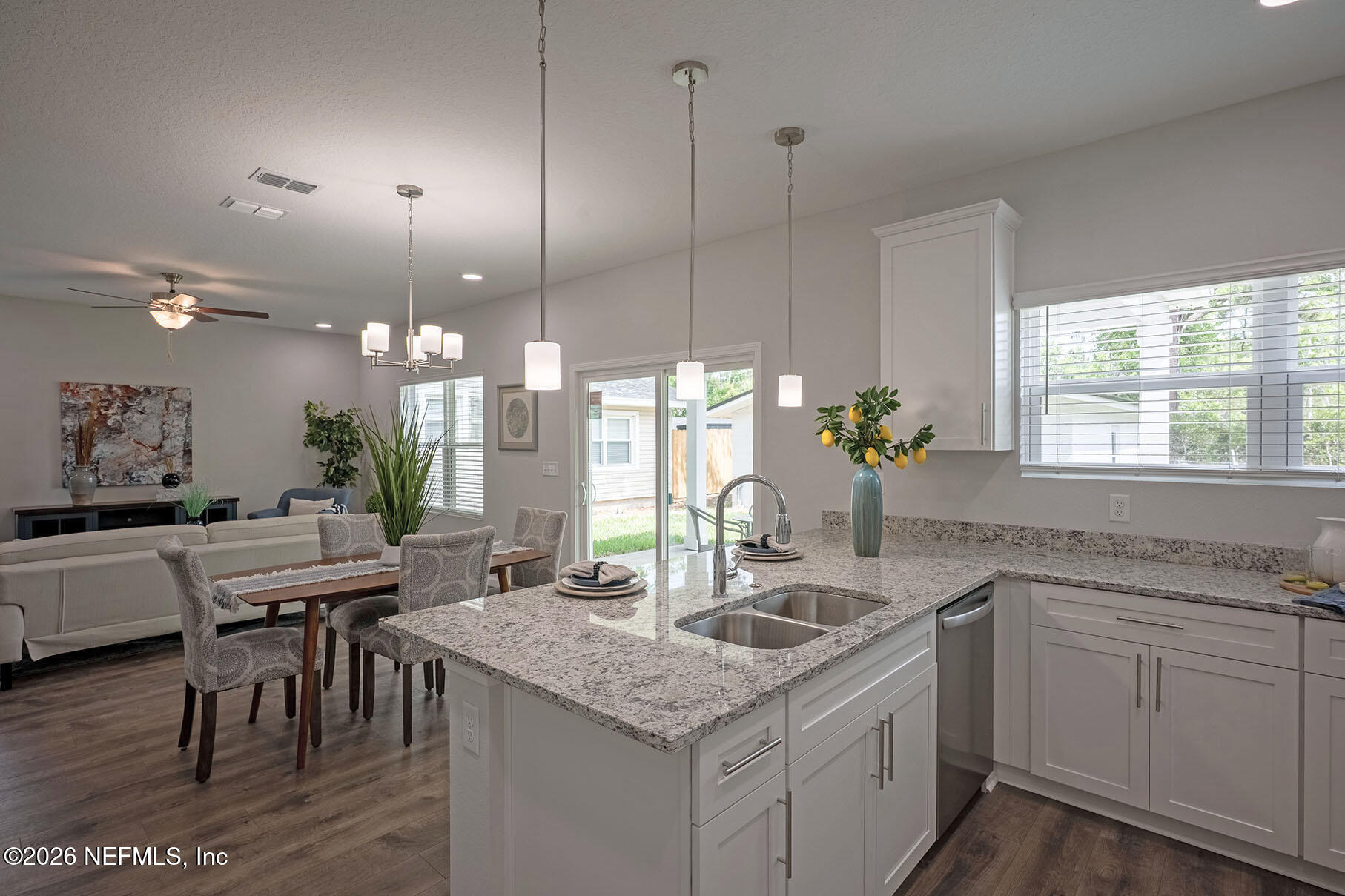 5241 Cruz Road Jacksonville, FL 32207 - Photo 9 of 40 _DSC1145-HDR