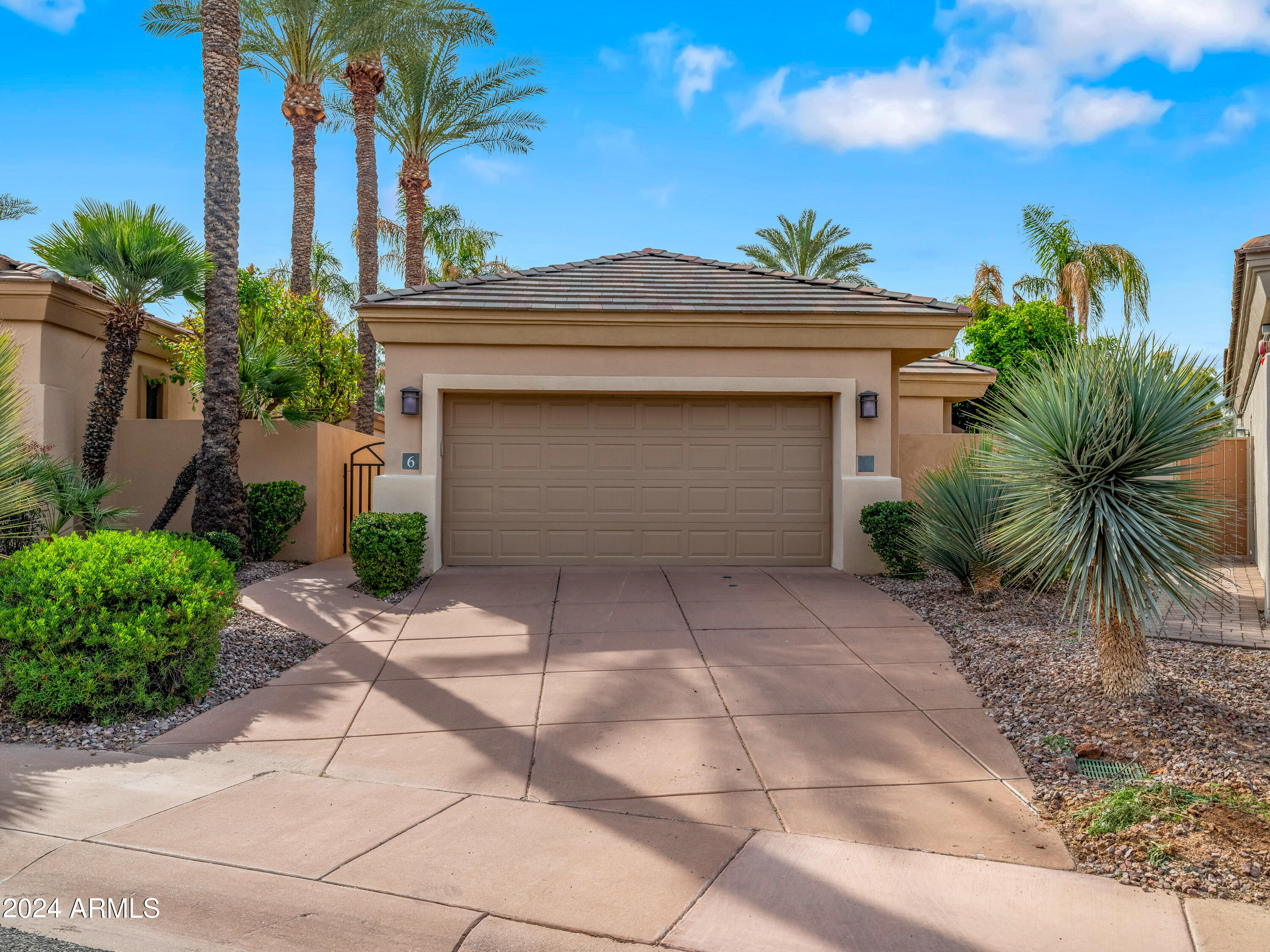 7705 East Doubletree Ranch Road, Unit 6 Scottsdale, AZ 85258 - Photo 2 of 58 2-Car Garage