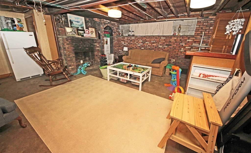 107 Edgemont Road Braintree, MA 02184 - Photo 10 of 15
