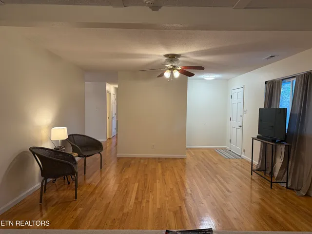 $419,999 | 11801 Byron Lane, Knoxville, TN 37934