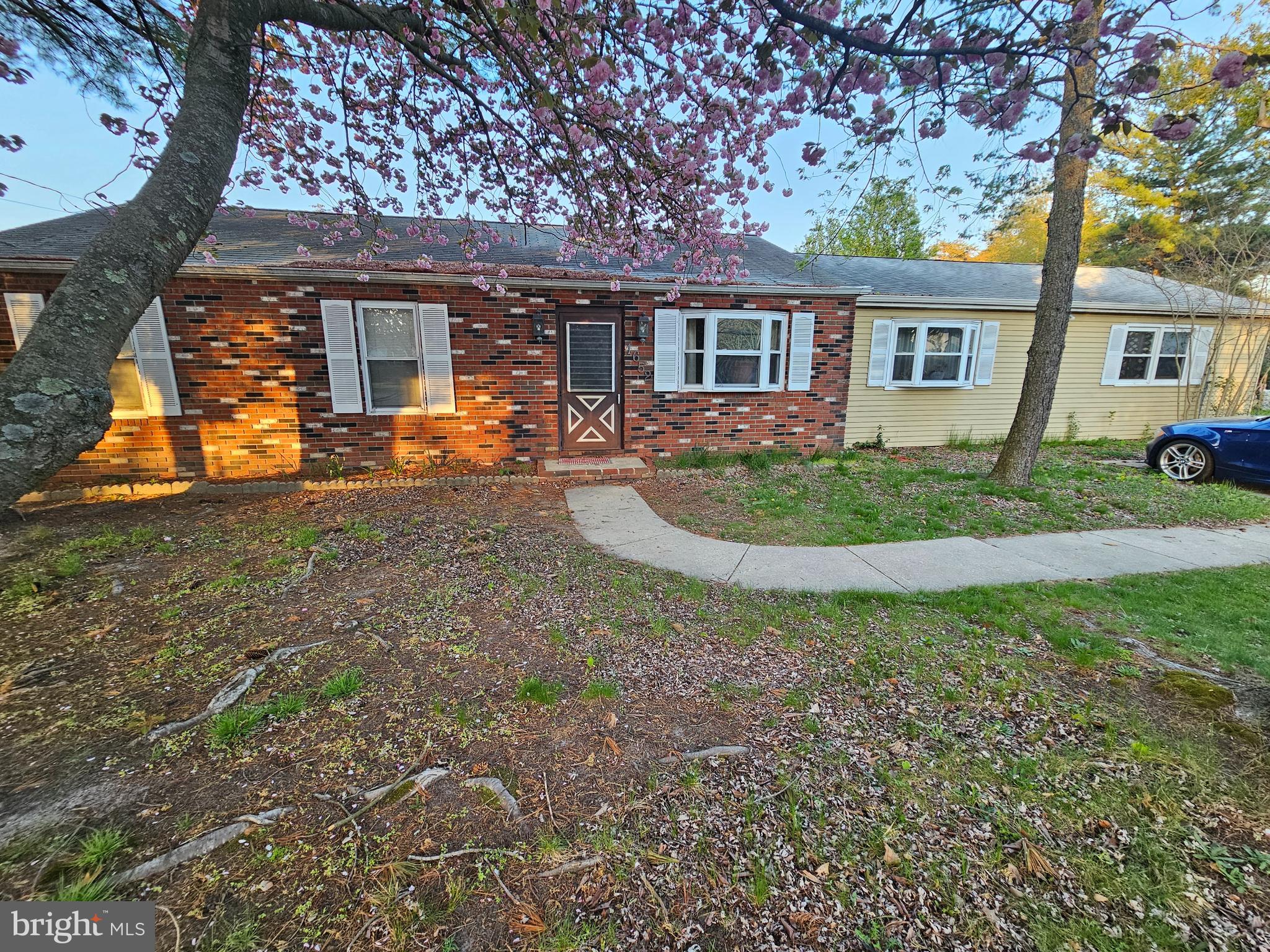 1652 New Brooklyn Road Sicklerville, NJ 08081 - Photo 1 of 23