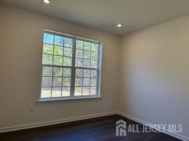 2 Aster Circle Old Bridge, NJ 08857 - Photo 35 of 60 an empty room with a window