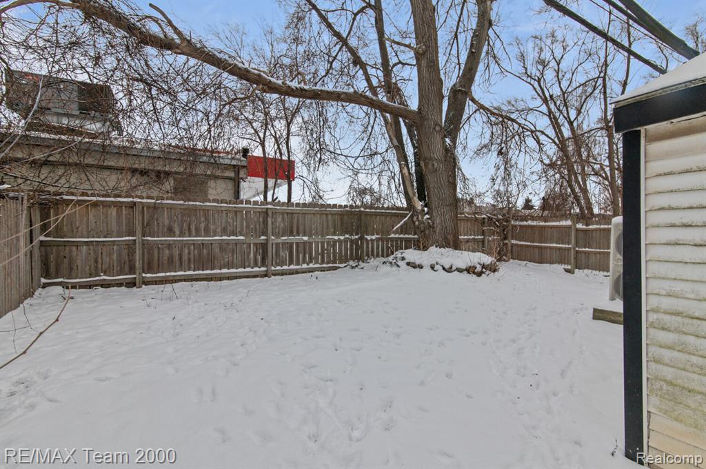 5871 Cooper Street Taylor, MI 48180 - Photo 18 of 18