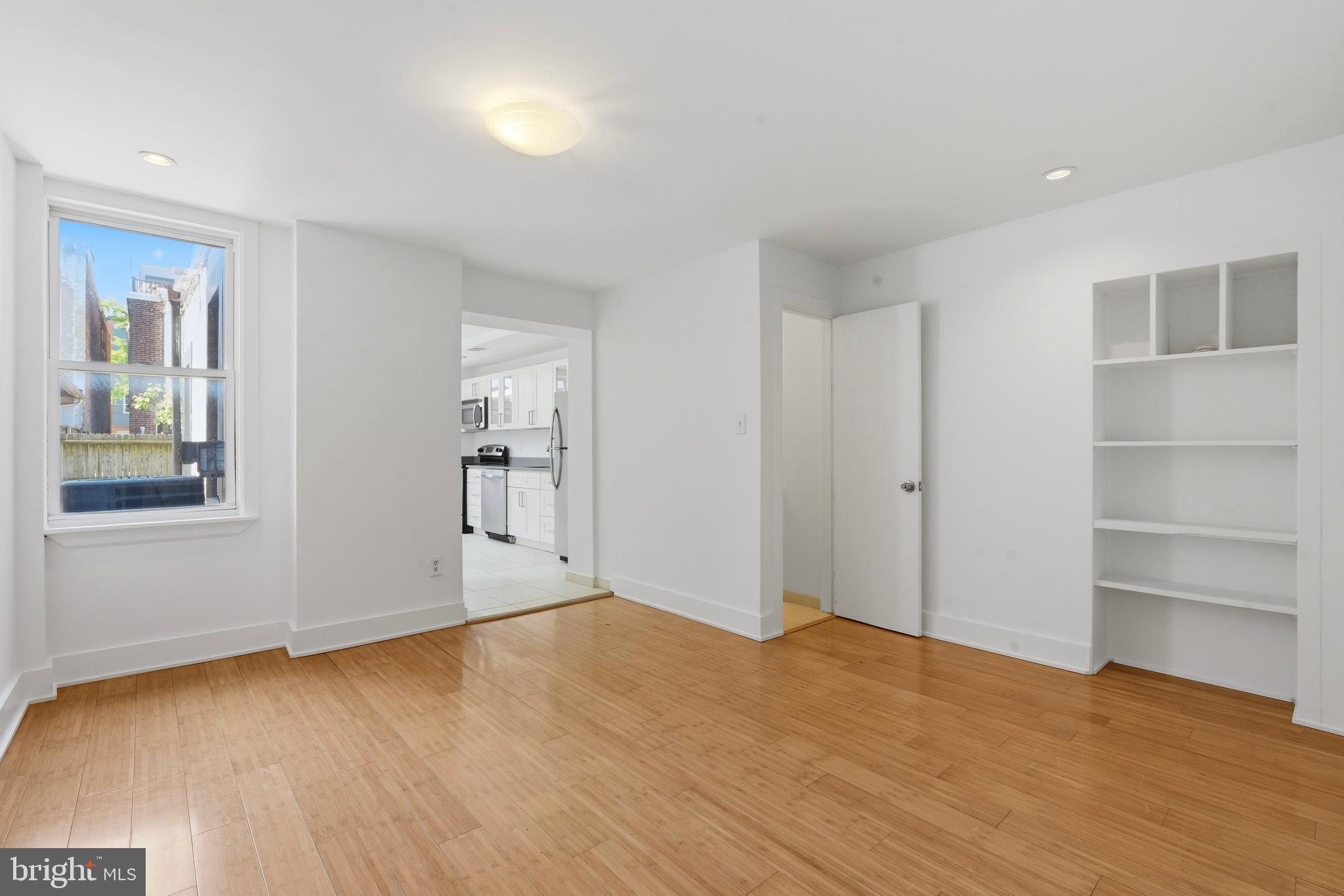 2066 East Fletcher Street Philadelphia, PA 19125 - Photo 4 of 21