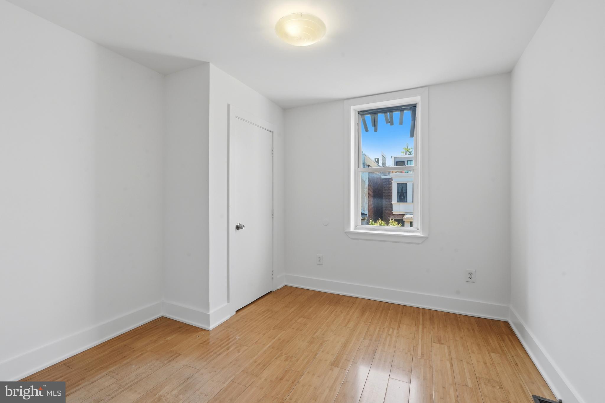 2066 East Fletcher Street Philadelphia, PA 19125 - Photo 10 of 21