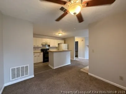 $825 | 979 Stewarts Creek Drive, Unit 3, Fayetteville, NC 28314