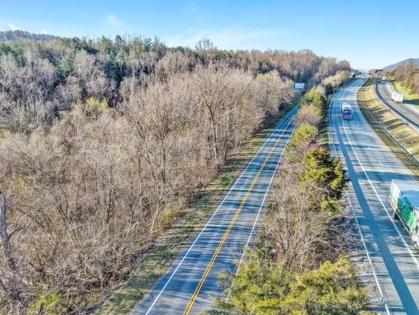 $179,950 | 0 Lee Highway, Buchanan, VA 24066