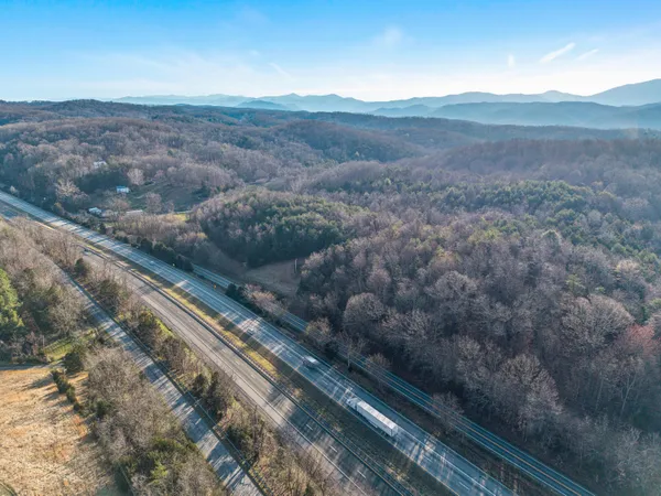 $179,950 | 0 Lee Highway, Buchanan, VA 24066