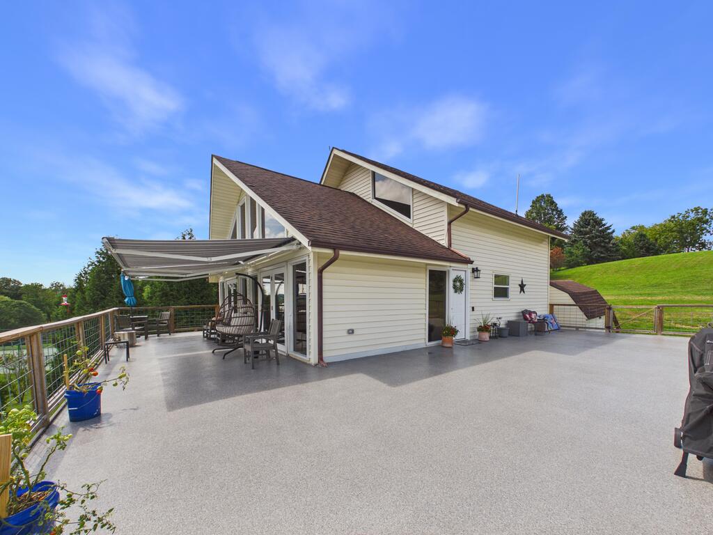2487 Lowmans Ferry Road Pulaski, VA 24301 - Photo 21 of 68 Gallery Image 21