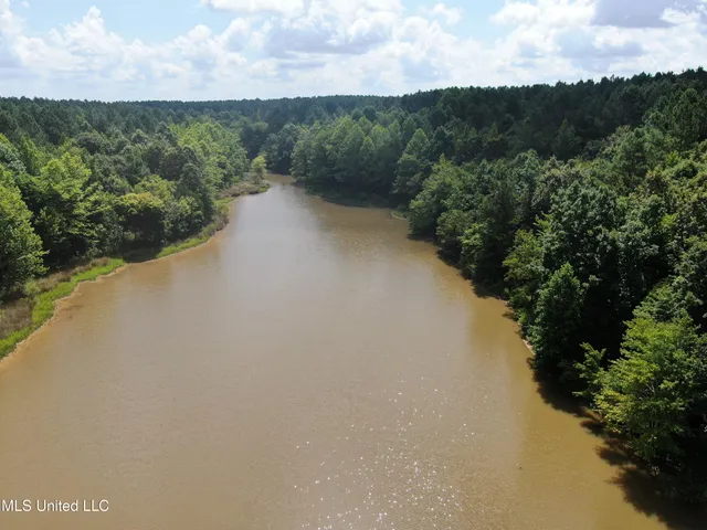 $1,681,000 | 0 East Cox Road, Byhalia, MS 38611