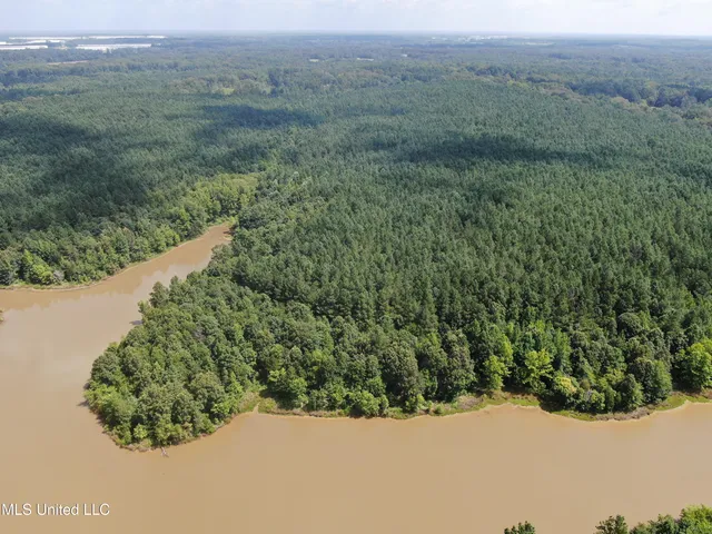 $1,681,000 | 0 East Cox Road, Byhalia, MS 38611