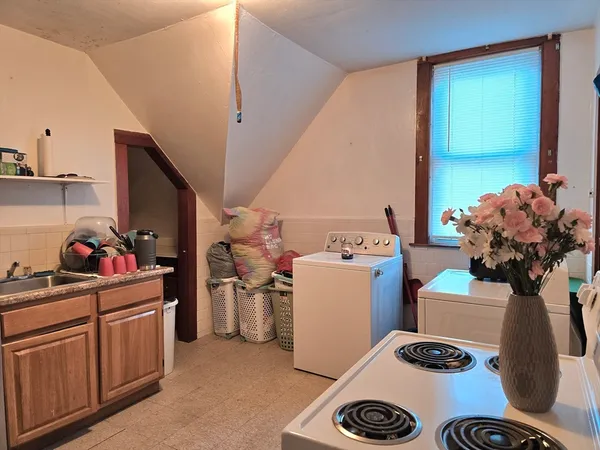 $649,000 | 29 Cambridge Street, Worcester, MA 01603
