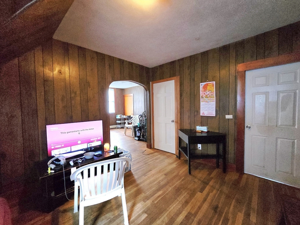 29 Cambridge Street Worcester, MA 01603 - Photo 19 of 38