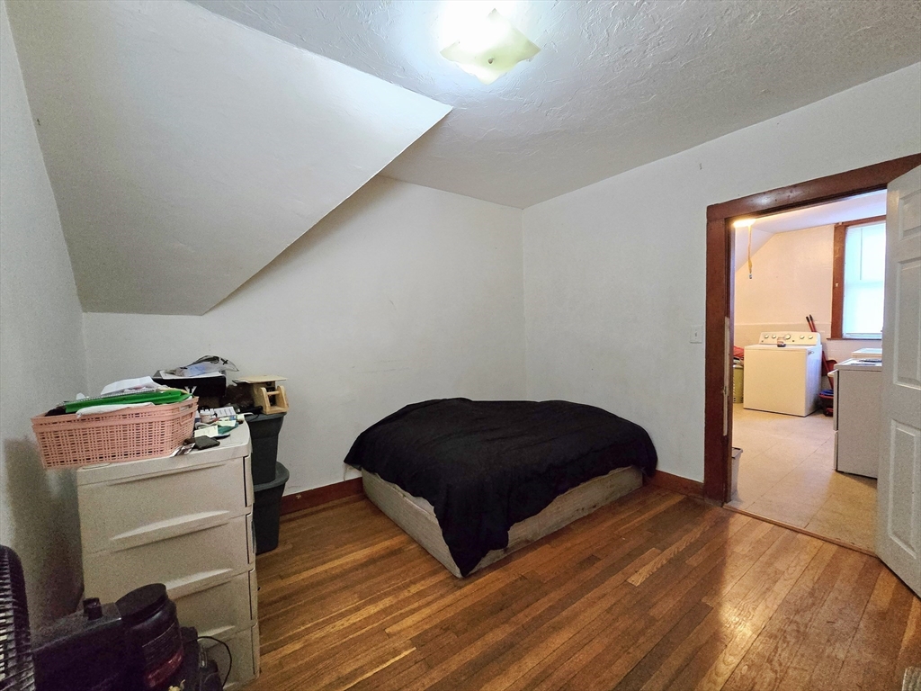 29 Cambridge Street Worcester, MA 01603 - Photo 22 of 38