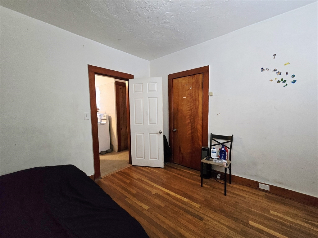 29 Cambridge Street Worcester, MA 01603 - Photo 23 of 38