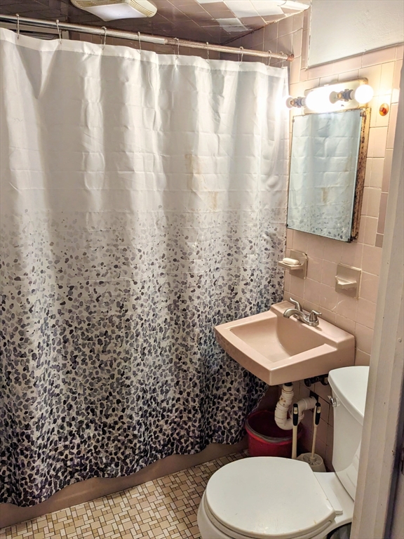 29 Cambridge Street Worcester, MA 01603 - Photo 37 of 38